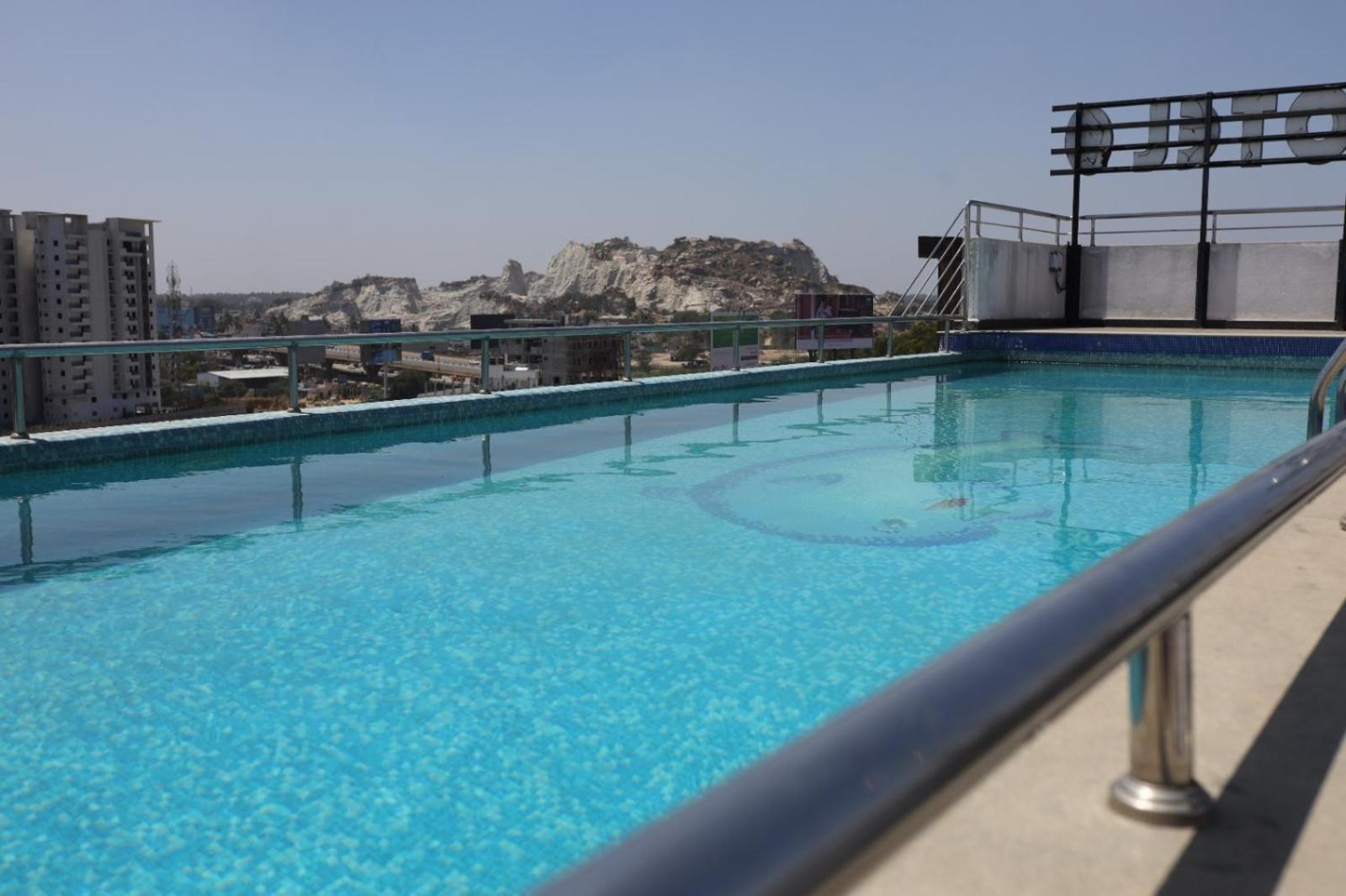 Npg Hotel, Near Kempegowda International Airport Dod Jala Екстериор снимка
